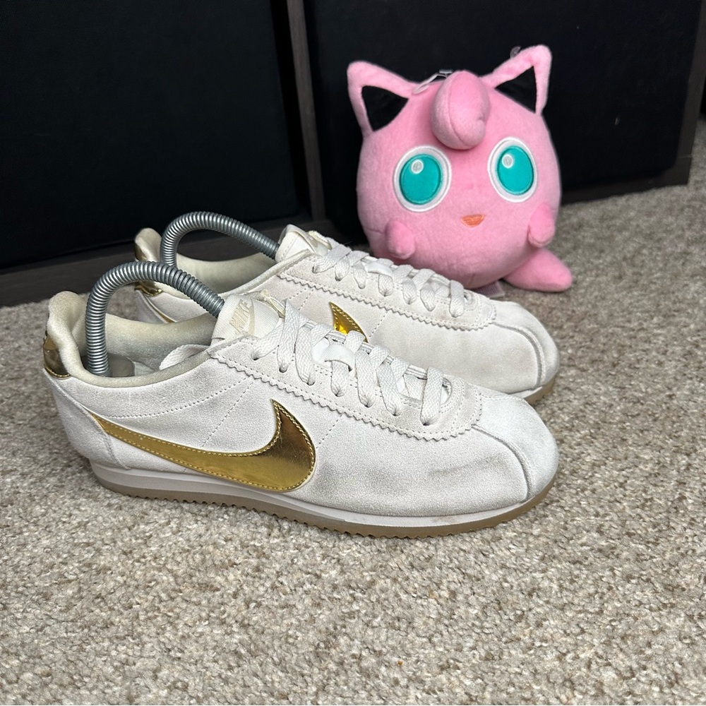 Nike Classic Cortez Phantom 'Metallic Gold' 902856-013 Women's Size 8